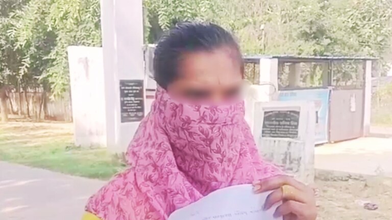 जुनेद, मुमताज, शादाब…9 युवक नाबालिग लड़की को नशीली दवाएं देकर उसके हाथ-पैर बांधते फिर….. सिद्धार्थ नगर का ये मामला चौंका देगा Siddharthnagar, Siddharth nagar, Siddharthnagar news, Siddharthnagar crime, Siddharthnagar police, up news, up crime news, up viral news, सिद्धार्थ नगर, सिद्धार्थनगर न्यूज, सिद्धार्थ नगर पुलिस, यूपी न्यूज