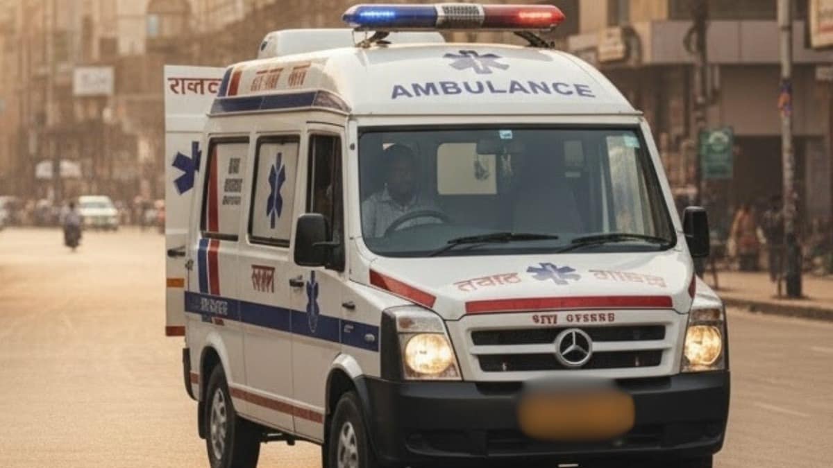 यूपी में सभी 75 जिलों के लिए एम्बुलेंस ड्राइवर और इमरजेंसी मेडिकल टेक्निशयन के पद पर निकली भर्ती, जानें पूरी डिटेल Ambulance