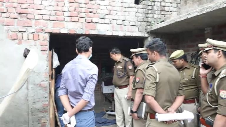 17 साल की बेटी को मारकर कहां छिपा है कातिल बाप? शाहजहांपुर पुलिस के लिए पहेली बना नूर मोहम्मद Shahjahanpur Crime News