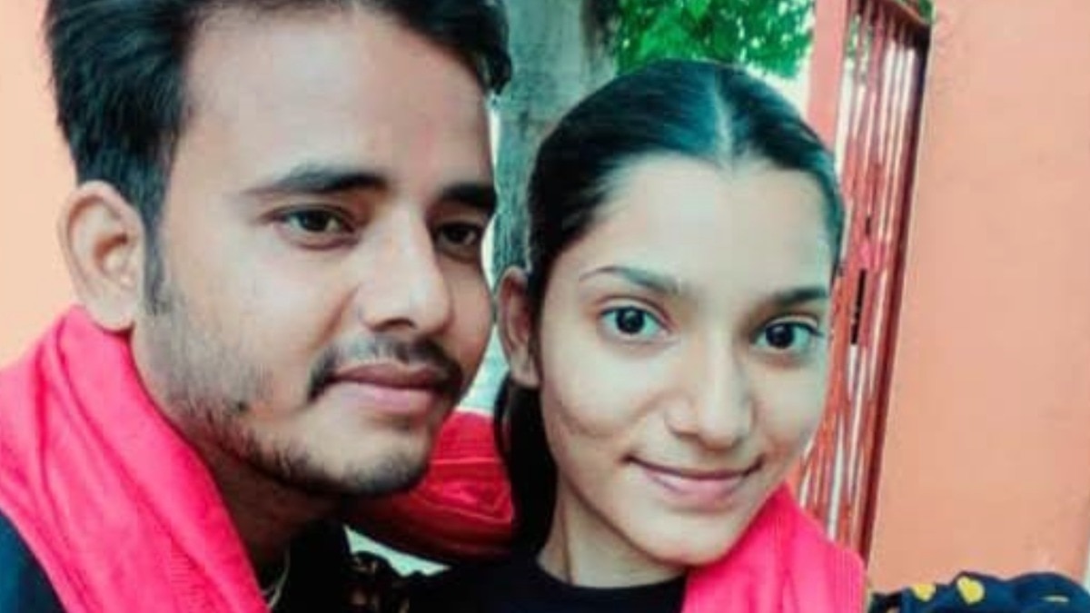 झांसी में बुंदेलखंड यूनिवर्सिटी की छात्रा कृतिका चौबे को प्रेमी मनीष साहू ने मारी गोली फिर खुद भी मर गया, वजह ये निकली