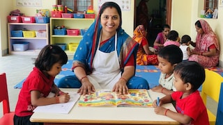 Uttar Pradesh Anganwadi Bharti: यूपी में 60 हजार से अधिक पदों पर आंगनवाड़ी भर्ती शुरू, ऑनलाइन यूं करें अप्लाई तो मिलेगी सफलता UP Tak