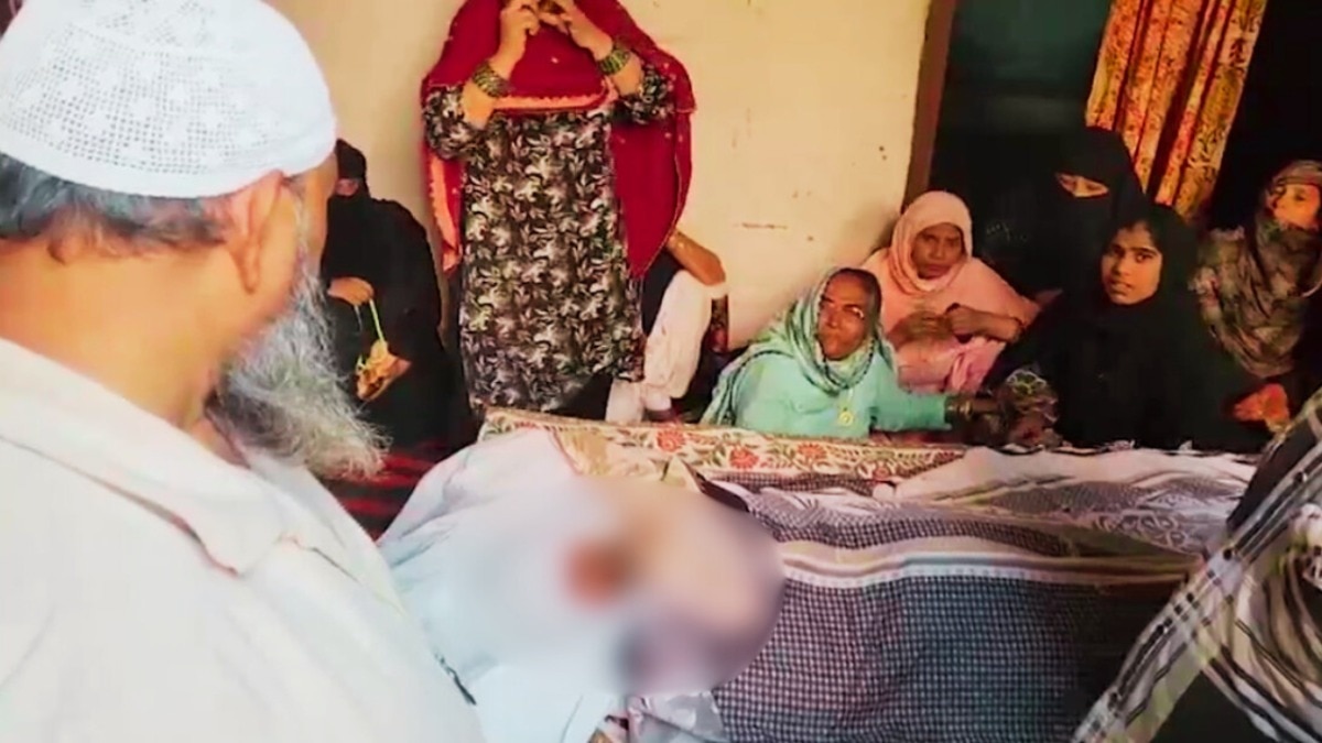 दिल्ली ब्लास्ट में मेरठ के मोहसिन की मौत के बाद उसकी पत्नी सास से भिड़ी फिर बॉडी को लेकर किया ये काम