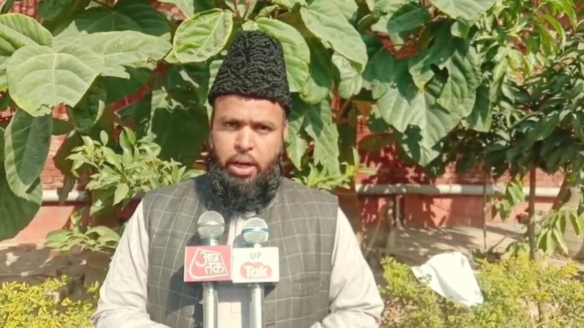 Deoband Ulema on Delhi blast. Deoband Ulema on terrorism, Deoband Ulema on terrorists, terrorist doctors, UP news, Deoband, UP viral news, दिल्ली धमाकों को लेकर देवबंद उलेमा. देवबंद उलेमा