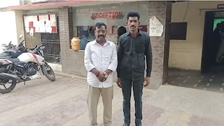 फर्जी IAS-IPS के बाद मार्केट में आई फ्रॉड विधायक की कहानी, आगरा में विनोद कुमार किया गजब कांड UP Tak