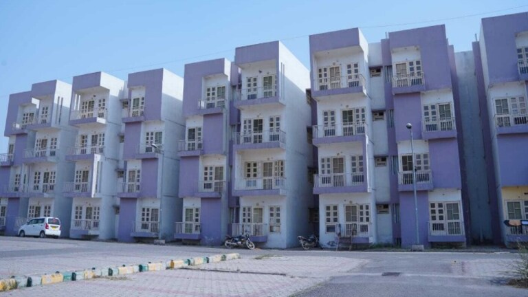 गाजियाबाद में 2 BHK, 3 बीएचके सरकारी फ्लैट्स पर मिल रहा 15% डिस्काउंट! इतना हो जाएगा सस्ता Ghaziabad Government Flats