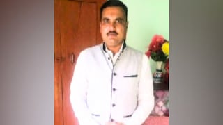 क्या बीड़ी या सिगरेट की चिंगारी बनी मौत की वजह... मेरठ में हेड कॉन्स्टेबल विभोर का शव देख हर कोई सहमा UP Tak