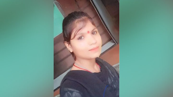 पड़ोसी पिंटू पाल की मजाक ने ले ली सोनम की जिंदगी, 15 दिन बाद मिली उसकी बॉडी, ये मामला चौंका देगा Amroha, Amroha News, Amroha Crime News, Amroha Crime, Amroha Police, UP News, UP Viral News, अमरोहा, अमरोहा न्यूज, अमरोहा क्राइम न्यूज, अमरोहा जुर्म, अमरोहा पुलिस, यूपी न्यूज, यूपी वायरल न्यूज