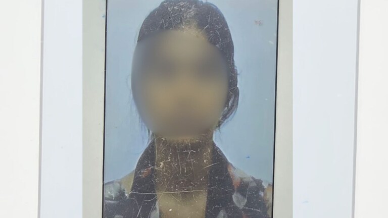 फोन पर बात हुई और फिर...ग्रेटर नोएडा में 22 वर्षीय युवती ने बिल्डिंग के 16वें फ्लोर से लगाई छलांग UP Tak