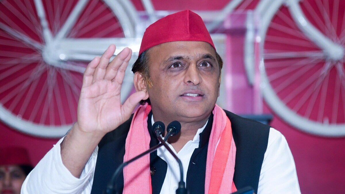 लोकसभा नतीजों के बाद SIR क्यों... अखिलेश ने दिए आंकड़े- 'BJP की बढ़त 255 से घटकर 162 हुई, SP 111 से 183 पर पहुंची' Akhilesh Yadav, SP Chief Akhilesh Yadav, SP, Samajwadi Party, UP News, अखिलेश यादव, सपा चीफ अखिलेश यादव, सपा, समाजवादी पार्टी, यूपी न्यूज