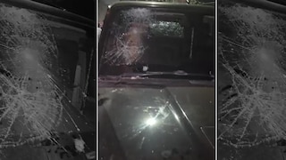 ग्रेटर नोएडा में दबंगों ने छात्रों की कारों पर की ताबड़तोड़ फायरिंग, पूरे इलाके में फैली दहशत UP Tak