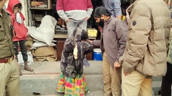 जिस युवक पर दर्ज करवाया रेप का केस और भिजवाया जेल, अब उसी से शादी करने पर अड़ी युवती, फिर मां ने ये किया Muzaffarnagar, Muzaffarnagar news, Muzaffarnagar viral news, Muzaffarnagar viral video, up news, up crime news, मुजफ्फरनगर, मुजफ्फरनगर न्यूज, मुजफ्फरनगर पुलिस, मुजफ्फरनगर क्राइम, मुजफ्फरनगर पुलिस, यूपी न्यूज