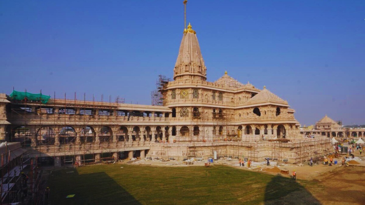 राम मंदिर के शिखर पर ध्वजारोहण: PM मोदी जिन 7000 से अधिक लोगों से करेंगे बात उनके बारे में डिटेल सामने आईं Ram Mandir