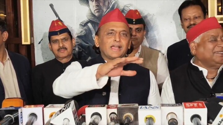 UP में डिटेंशन सेंटर पर जंग! सीएम योगी ने दिए सभी DM को सख्त आदेश, अखिलेश ने किया सबसे तीखा तंज Akhilesh Yadav