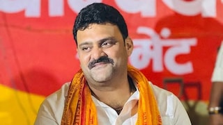 कोडीन कफ सिरप केस में STF ने अमित सिंह टाटा को उठाया, किंगपिन कहे जा रहे शुभम का ये पार्टनर, एक बाहुबली नेता की चर्चा क्यों? UP Tak