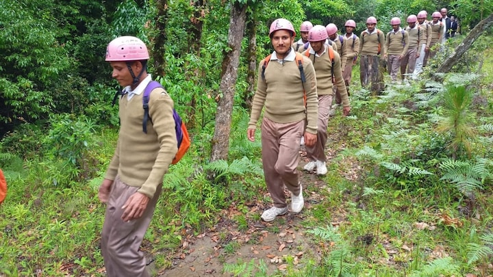 यूपी में 41424 पदों पर होमगार्ड भर्ती को लेकर हुआ एक नया संशोधन, रिलीज की गई ये जानकारी UP Homeguard Vaccancy News