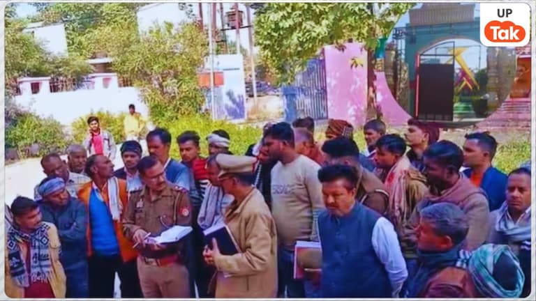 सपा नेता के बेटे की शादी में दुल्हन के भाई ने दूल्हे के चाचा, मौसा और ताऊ को कार से कुचल मार डाला, पर क्यों? Kasganj: घटना के बाद की तस्वीर