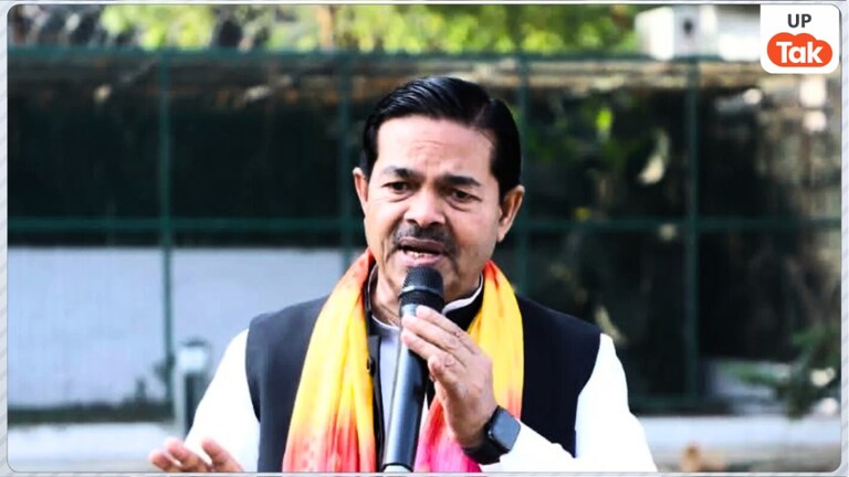 क्या सारे समीकरण ध्वस्त कर बीएल वर्मा बनने वाले हैं यूपी BJP के प्रदेश अध्यक्ष? जानिए कौन हैं ये और क्यों रेस में दिख रहे आगे तस्वीर में बीएल वर्मा (फोटो उनके इंस्टा अकाउंट से.)