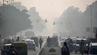 क्या लखनऊ में प्रदूषण, AQI का भ्रामक डेटा दे रहे हैं प्राइवेट ऐप्स? सरकार ने दी ये सफाई UP Tak