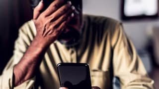 कानपुर के प्रमोद को कॉल आई कि तुम मोबाइल पर पॉर्न वीडियो देखते हो... फिर तो गजब ही हो गया UP Tak