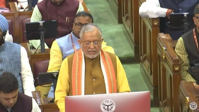 वित्त मंत्री सुरेश खन्ना