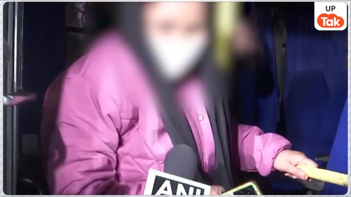 उन्नाव की रेप पीड़िता लड़की सीधे 10 जनपथ पहुंच गई, राहुल गांधी से मिलने के बाद वहीं खड़े होकर ये सब कहा