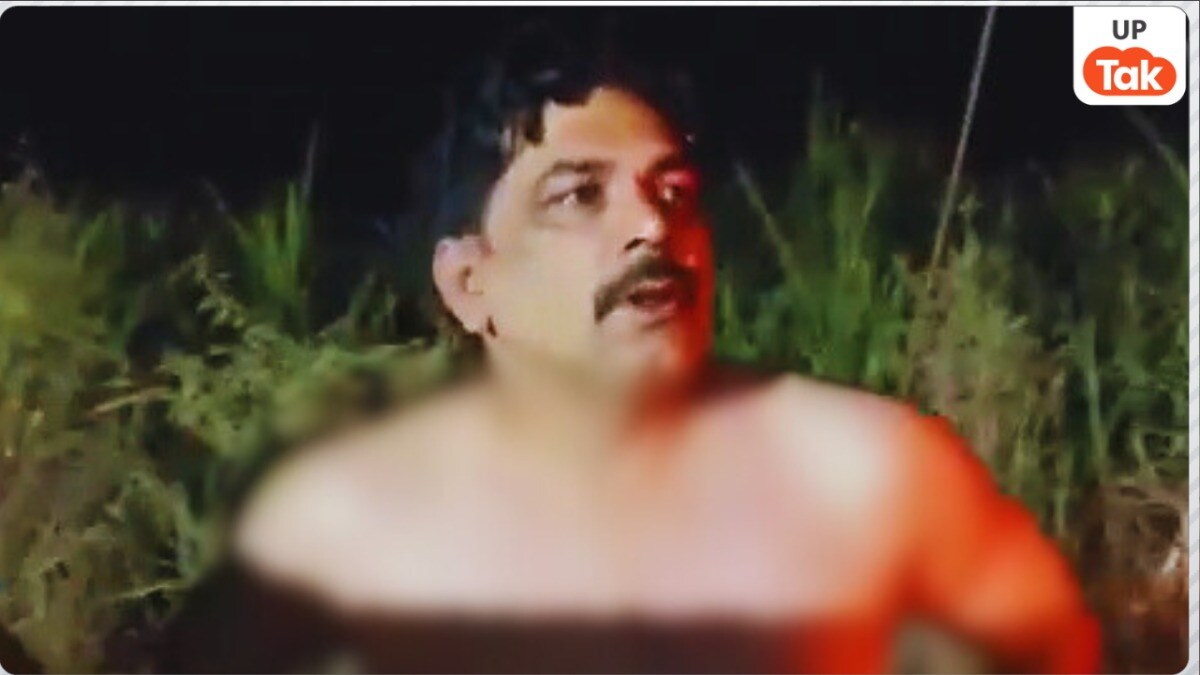 मेरठ में पुलिसवालों की कपड़ा फाड़ पिटाई, सिपाही सुनील के साथ बहुत बुरा किया... ये ताल्हा, कादिर और गुलाब कौन हैं? screengrab from viral video
