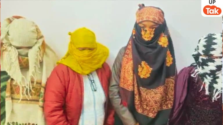 महिला IAS अधिकारी के मकान में किरायेदार ने खोला अय्याशी का अड्डा! 4 कमरों से निकलीं प्रयागराज, वाराणसी और बंगाल की लड़कियां! Prayagraj, Prayagraj News, Prayagraj Viral News, Prayagraj Crime, Prayagraj Police, Prayagraj Sex Racket, Sex Racket, UP News, UP Viral News, UP Crime, प्रयागराज, प्रयागराज न्यूज