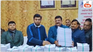 SIR के बाद आगरा में बचे सिर्फ इतने वोटर्स, ड्राफ्ट सूची में बड़े पैमाने पर नाम कटे, DM अरविंद मलप्पा ने जारी किए चौंकाऊ आंकड़े DM Arvind Mallappa