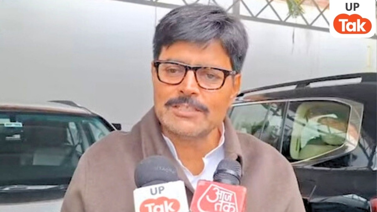 गोसाईगंज सीट: क्या सपा छोड़कर फंस गए हैं बाहुबली अभय सिंह? पुरानी अदावत का तोड़ अब ढूंढे नहीं मिल रहा!