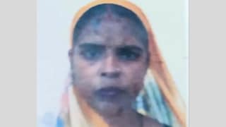 शाहजहांपुर के महाराज सिंह यादव ने बड़े बटे के साथ मिल पत्नी की लाठी-डंडे से पीट पीटकर कर दी हत्या UP Tak