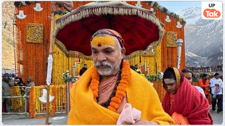 प्रयागराज मेला प्राधिकरण ने अब शंकराचार्य अविमुक्तेश्वरानंद को नोटिस ही भेज दिया! उनके पद पर उठाए सवाल तो मचा बवाल ज्योतिर्मठ मठ के शंकराचार्य स्वामी अविमुक्तेश्वरानंद सरस्वती