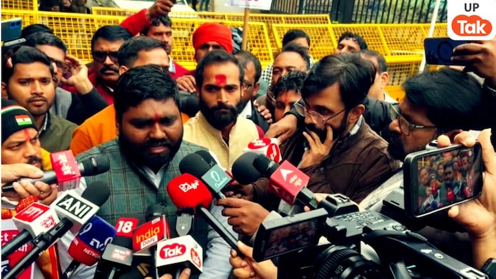 UGC के नए नियमों पर बिग अपडेट, यूपी से गई सवर्ण आर्मी से मिले यूजीसी के चेयरमैन, 15 दिन में करेंगे ये काम! UGC Bill, UGC Bill 2026, UGC Bill latest update, UGC Bill 2026 Controversy, up news, up viral news, यूजीसी बिल, यूजीसी बिल विवाद, यूपी न्यूज