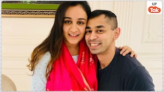 तलाक वाले पोस्ट के बाद अपर्णा की बांहों में बांह डालकर मुस्कुराते दिखे प्रतीक यादव और कह दी ये बात UP Tak