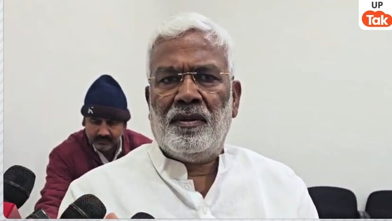 झड़प के बाद भाजपा विधायक बृजभूषण राजपूत बोले 'छोड़ेंगे नहीं' तो मंत्री स्वतंत्र देव सिंह का सामने आया ये रिएक्शन UP Minister Swatantra Dev Singh