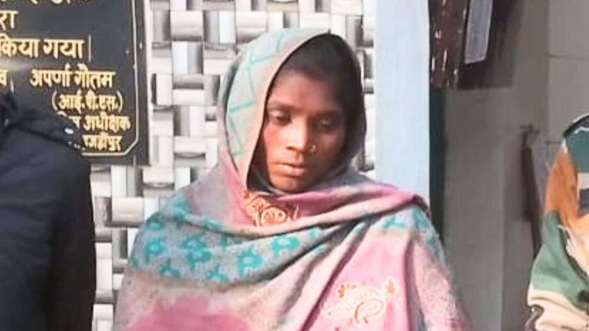 मामी ने रात में पति की हत्या के बाद लाश के सामने ही भांजे के साथ बनाए शारीरिक संबंध!