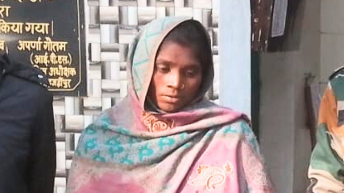 मामी ने रात में पति की हत्या के बाद लाश के सामने ही भांजे के साथ बनाए शारीरिक संबंध! Photo: Pooja