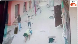 ग्रेटर नोएडा में जेल से छूटकर आए नितिन पर सचिन ने ताबड़तोड़ बरसाईं गोलियां, घर के बाहर का ये मंजर खौफनाक Noida Crime News