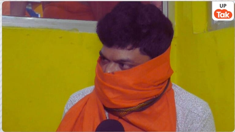 कौन हैं रमाशंकर दीक्षित जिन्होंने शंकराचार्य अविमुक्तेश्वरानंद केस के शिकायतकर्ता आशुतोष महाराज पर लगाए ये बड़े आरोप Who is Ramashankar Dixit