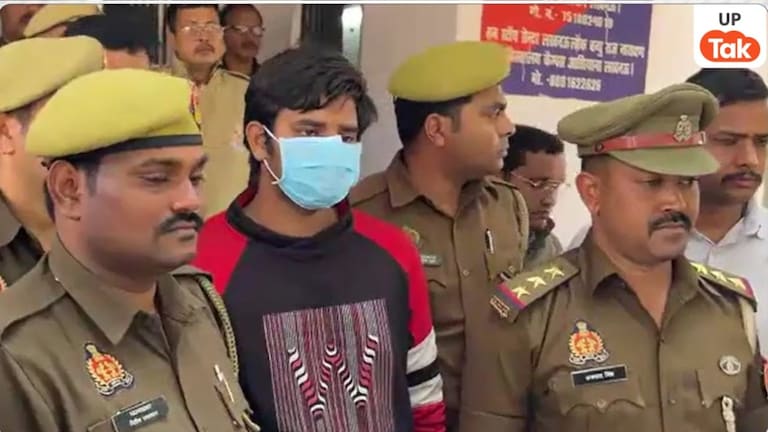 मानवेंद्र सिंह को आरी से काटने वाला अक्षत पिता को मानता था मां की मौत का जिम्मेदार? सामने आई पर्दे के पीछे की ये कहानी Akshat Singh Case Update