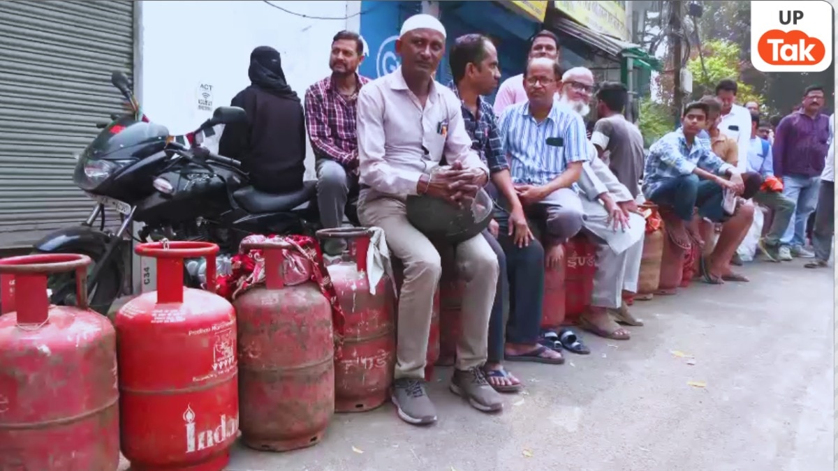 24 घंटे में पहुंचने वाला सिलेंडर 7 दिन ले रहा…खाड़ी युद्ध के बीच LPG Cylinder की किल्लत! लखनऊ से आई चौंकाने वाली तस्वीर