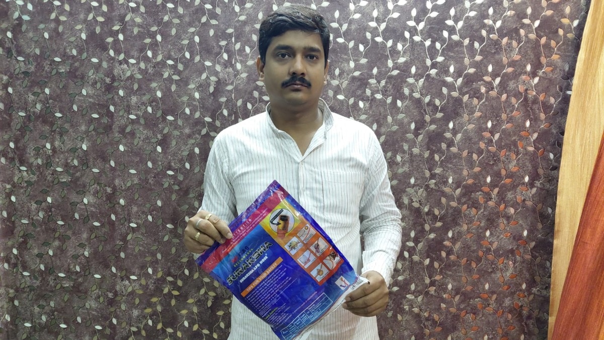  LPG Cylinder Fraud in Ballia: सावधान, बलिया में घरेलू गैस सिलेंडर के वजन में हेराफेरी और पाइप की जबरन वसूली का बड़ा खुलासा