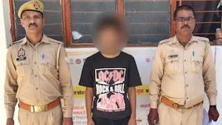 Gonda Minor Exploitation Case: गोण्डा में हैवानियत: जमानत पर छूटे आरोपी ने नाबालिग का वीडियो वायरल कर दी जान से मारने की धमकी, गिरफ्तार UP Tak