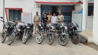 बाराबंकी में शातिर बाइक चोर गैंग का पर्दाफाश, दो आरोपी गिरफ्तार, 7 वाहन बरामद Barabanki News
