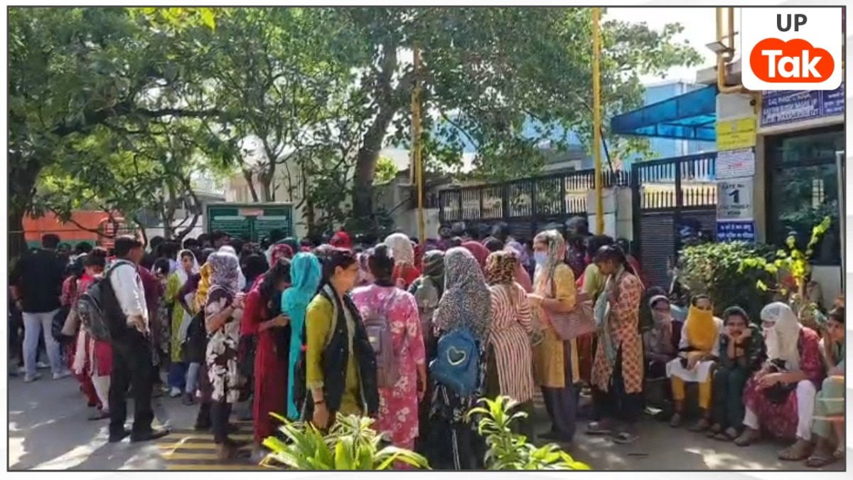 20000 से कम में परिवार का पेट पालना मुमकिन नहीं... इस मांग पर अड़े नोएडा के मजदूर, अब कैसा है माहौल? 