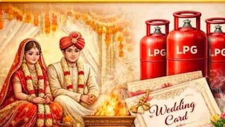 Bareilly gas crisis: शादी वाले घरों में गैस का संकट! शादी का कार्ड दिखाकर सिलेंडर के लिए गुहार लगा रहे परिजन Bareilly News