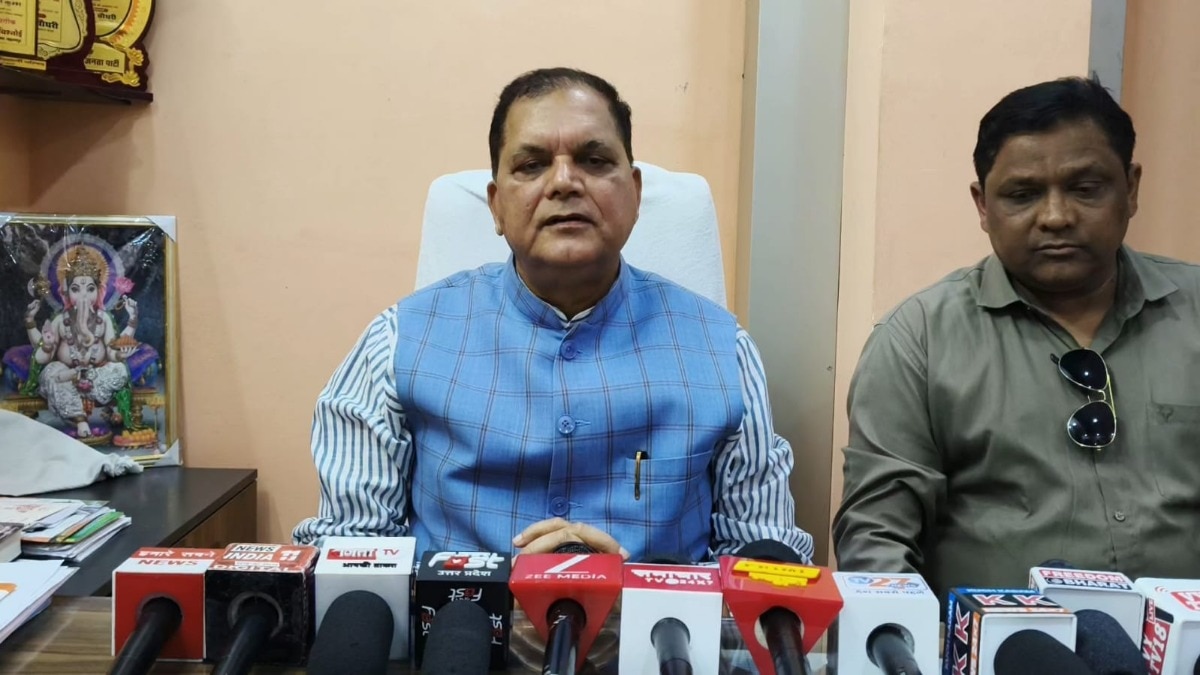 सहारनपुर के पिलखनी मेडिकल कॉलेज में कई खामियां, ठेकेदार को नोटिस जारी, ब्लैकलिस्ट और जुर्माने की चेतावनी