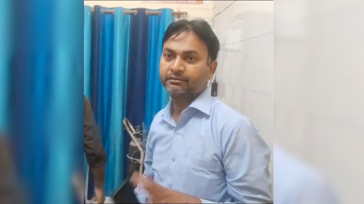 सीतापुर CHC विवाद: शराब के आरोप में घिरे डॉक्टर को CMO की क्लीन चिट, वायरल वीडियो पर फिर उठे सवाल