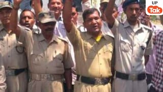 Bareilly News: बरेली में पीआरडी जवानों का गुस्सा फूटा, ड्यूटी बंद होने से 450 परिवार संकट में, सीएम से मदद की मांग UP Tak