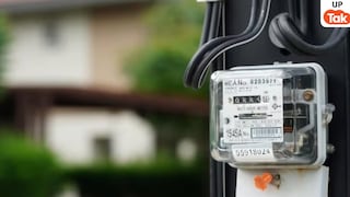 यूपी बिजली विभाग का बड़ा फैसला! स्मार्ट मीटर का बैलेंस खत्म होने पर भी 3 दिन मिलेगी बिजली, पुराने मीटर बदलने पर रोक Uttar Pradesh,electricity consumers,smart meter,smart meter suspension,bill payment,electricity supply,energy minister,AK Sharma