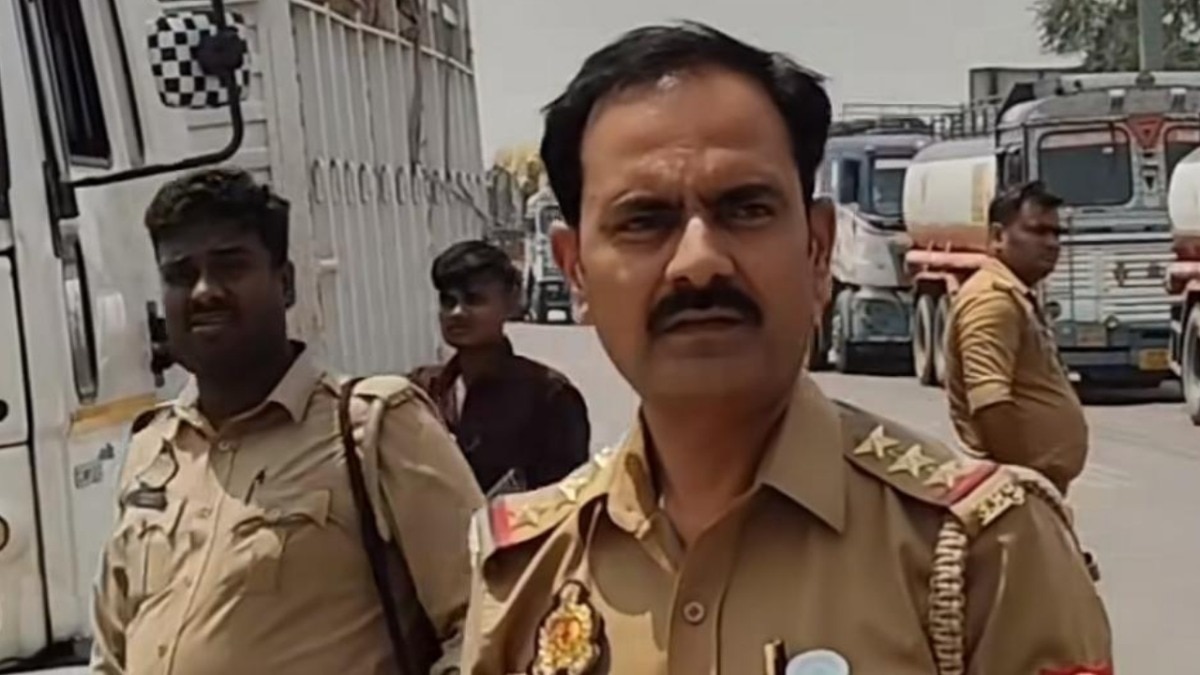 बाराबंकी में बड़े स्तर पर थाना प्रभारियों का फेरबदल, कई निरीक्षक हुए इधर-उधर